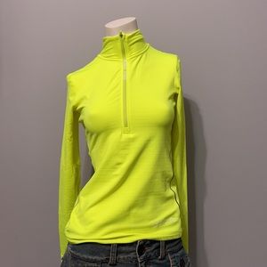Nike Pro Hyperwarm Delta Zip up. Size Small. Bundle and Save!!